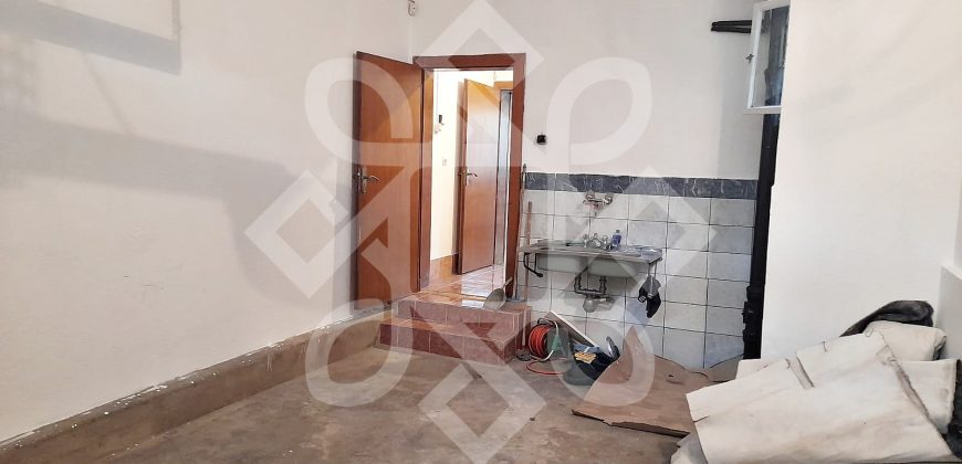 Apartament cu 3 camere si garaj, zona centrala, Oradea