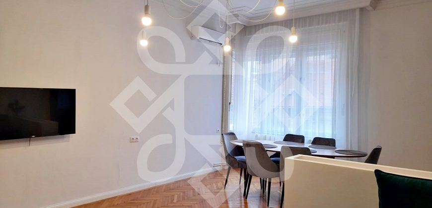 Apartament doua camere, lux, ultracentral, Oradea