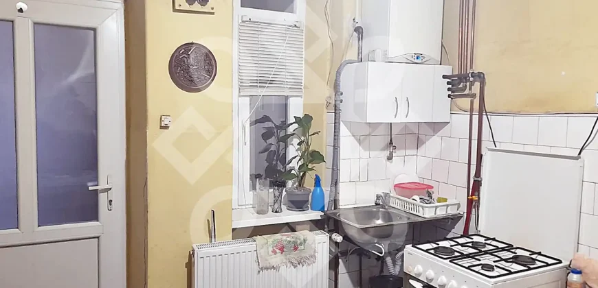 Apartament doua camere de vanzare, ultracentral, Oradea