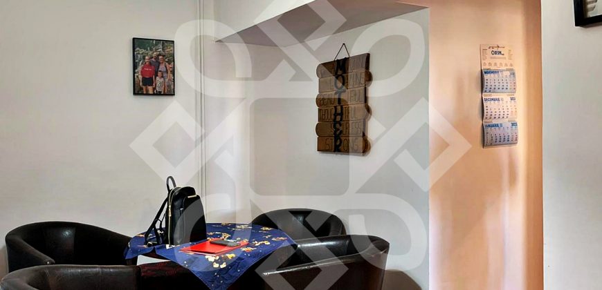 Apartament cu trei camere de inchiriat pe Dacia
