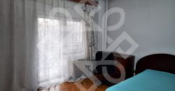 Apartament cu trei camere de inchiriat pe Magheru