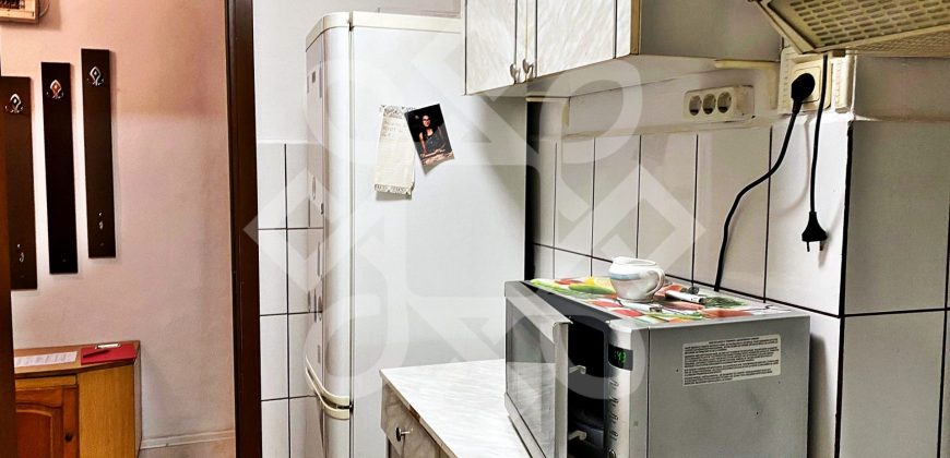 Apartament cu trei camere de inchiriat in Iosia