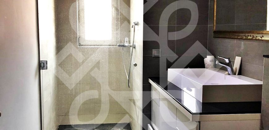 Apartament ultracentral cu 2 camere de vanzare