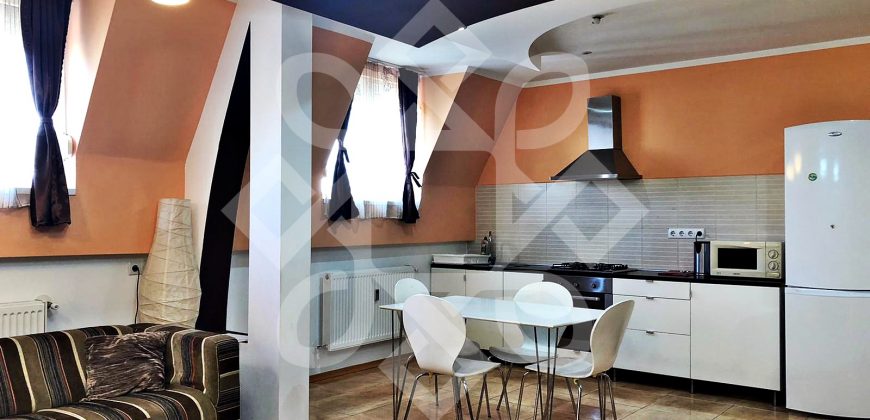 Apartament cu 3 camere in zona Dacia de inchiriat