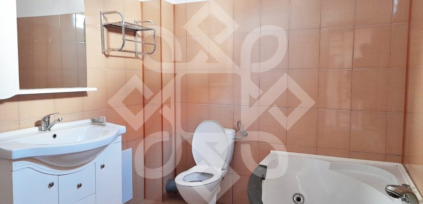 Apartament cu 4 camere la casa de inchiriat pe Sucevei