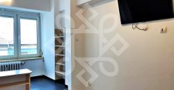 Apartament ultracentral cu 2 camere de vanzare