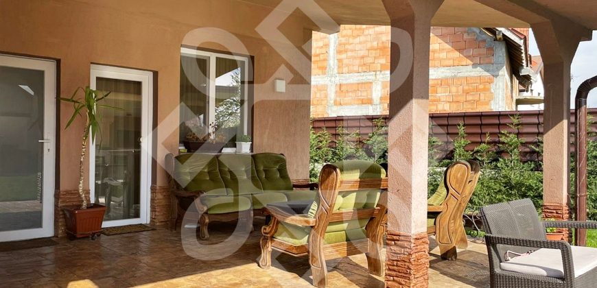Casa cu 3 dormitoare de vanzare in Cihei