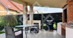 Casa cu 3 dormitoare de vanzare in Cihei