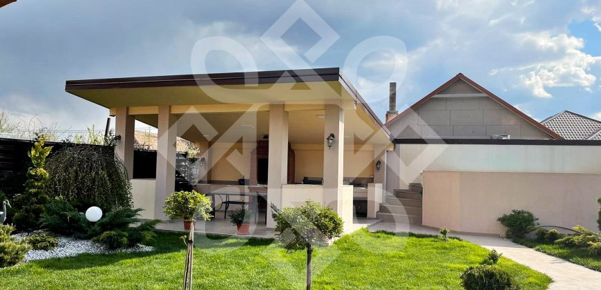 Casa cu 3 dormitoare de vanzare in Cihei