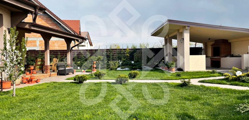 Casa cu 3 dormitoare de vanzare in Cihei