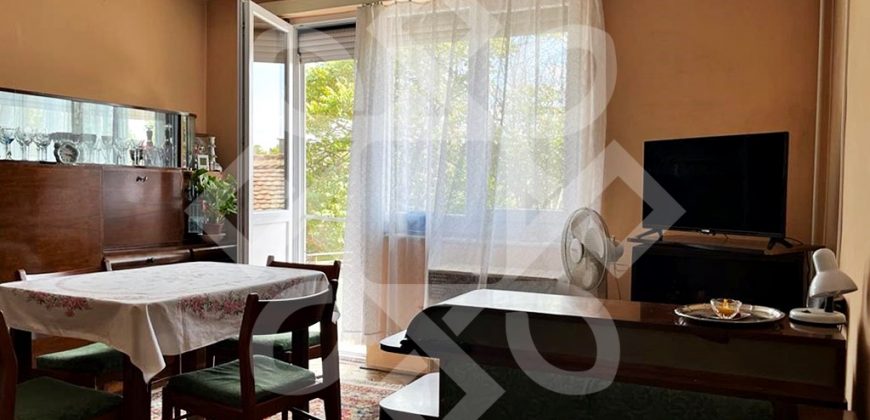 Apartament cu 3 camere de vanzare central in Salonta