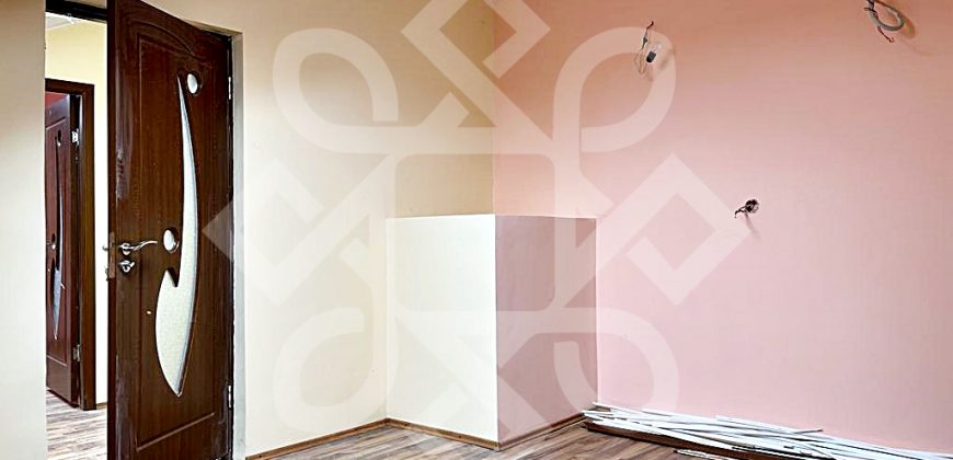 Apartament la casa cu 3 camere, ultracentral in Oradea