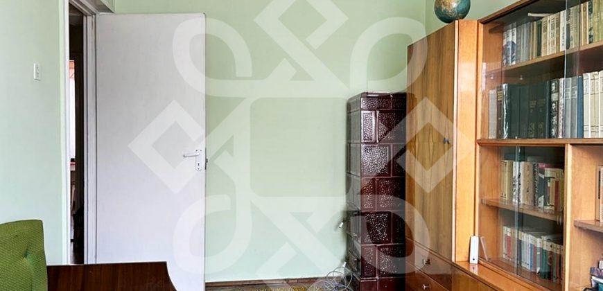 Apartament cu 3 camere de vanzare central in Salonta