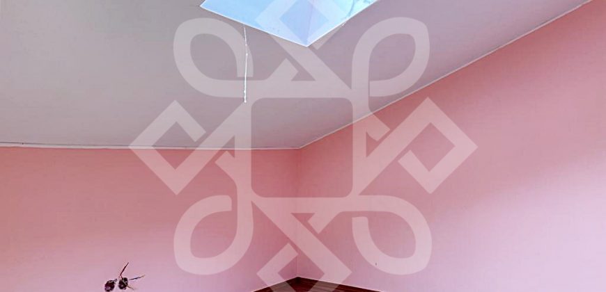 Apartament la casa cu 3 camere, ultracentral in Oradea