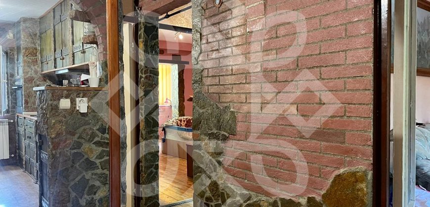 Apartament cu 3 camere de vanzare in Rogerius