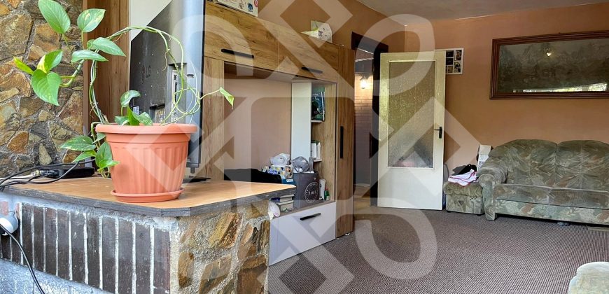 Apartament cu 3 camere de vanzare in Rogerius
