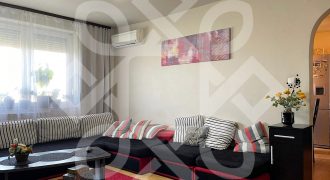 Apartament cu 3 camere de vanzare in Rogerius