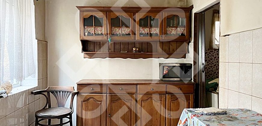 Casa pe nivel de vanzare, semicentral, Oradea