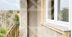 Apartament spatios cu 3 camere de vanzare, central, Oradea