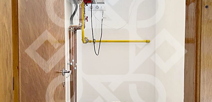 Apartament spatios cu 3 camere de vanzare, central, Oradea