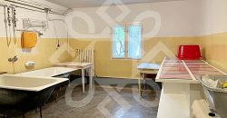 Apartament spatios cu 3 camere de vanzare, central, Oradea