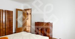 Apartament spatios cu 3 camere de vanzare, central, Oradea