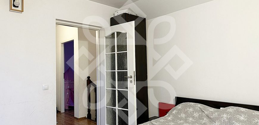 Apartament la casa cu 4 camere, ultracentral in Oradea