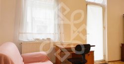 Apartament cu o camera de vanzare ultracentral in Oradea