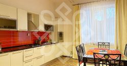 Apartament la casa cu 4 camere, ultracentral in Oradea