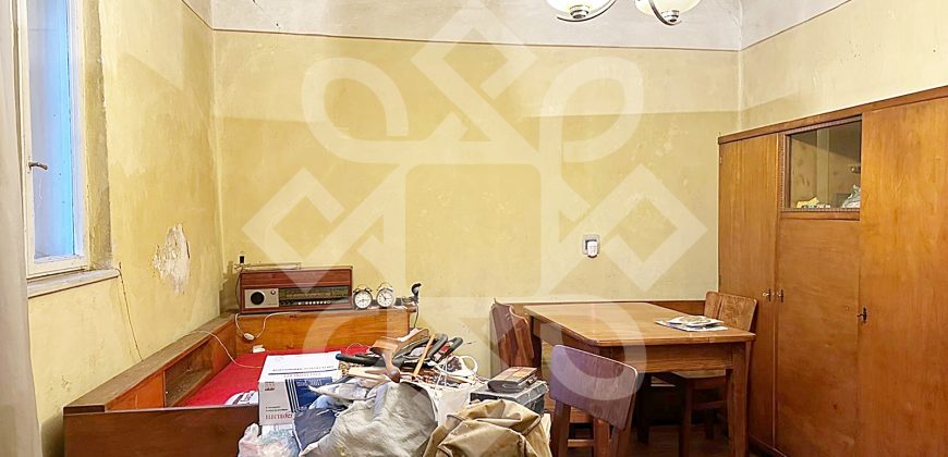 Apartament la casa cu 2 camere, ultracentral in Oradea