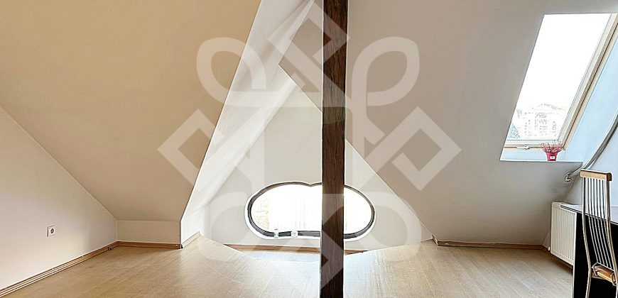 Apartament spatios cu 3 camere ultracentral in Oradea