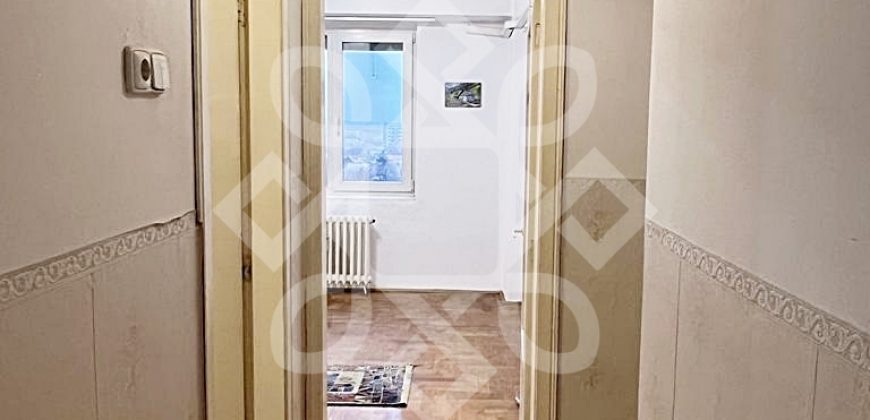 Apartament cu 4 camere decomandat in Cantemir, Oradea