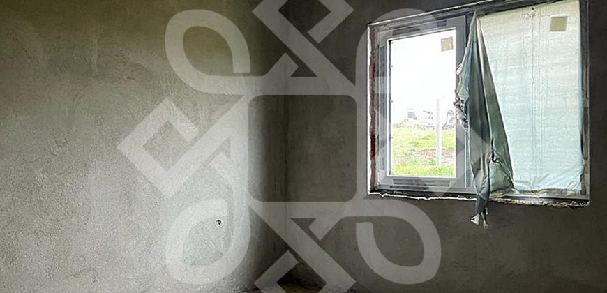 Casa pe nivel la gri de vanzare in Cihei, Bihor