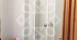 Apartament cu 3 camere de vanzare, zona Lacul Rosu
