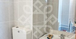 Apartament cu 3 camere de vanzare, zona Lacul Rosu