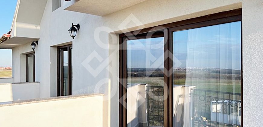 Vila noua cu 6 camere de inchiriat langa Baile Felix, Bihor
