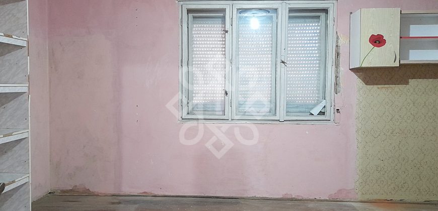 Casa cu teren 518 mp in zona Kaufland Velenta, Oradea