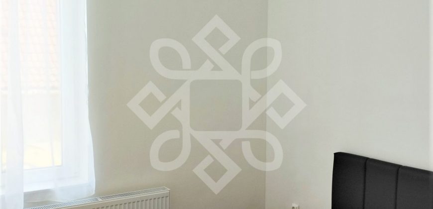 Apartament cu 3 camere, zona Ultracentrala, Oradea