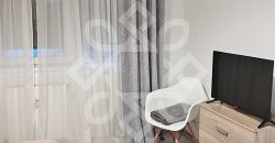Apartament cu 3 camere de inchiriat, zona Prima Nufarul, Oradea