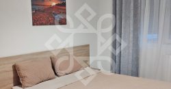 Apartament cu 3 camere de inchiriat, zona Prima Nufarul, Oradea
