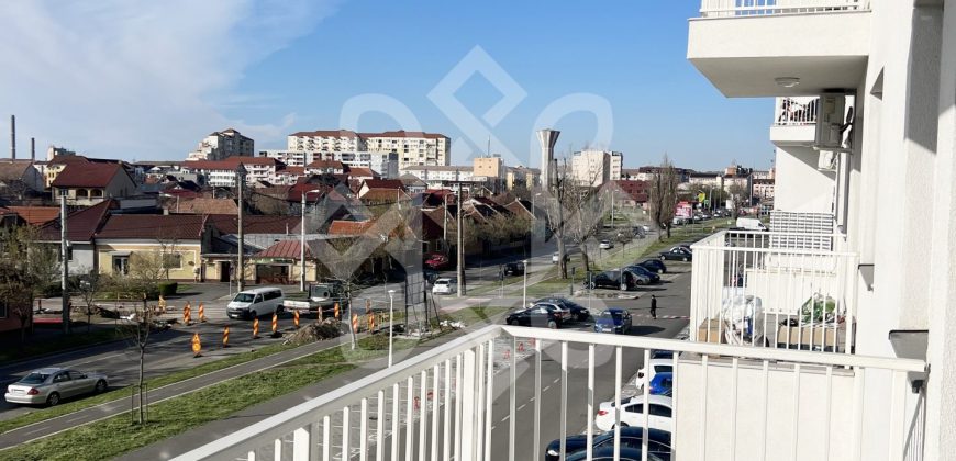 Apartament cu 3 camere de inchiriat in Prima, Onestilor