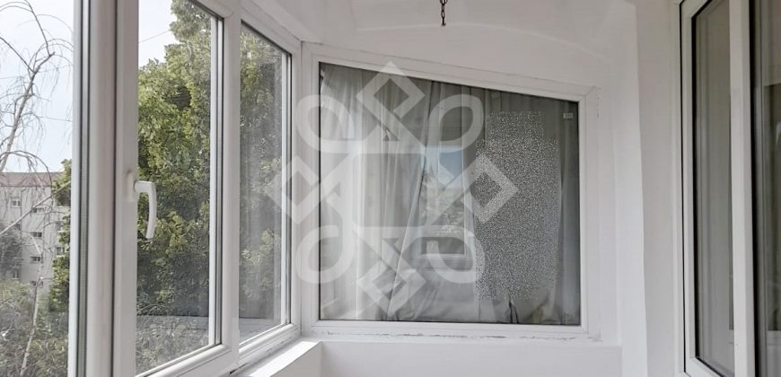 Apartament spatios cu 3 camere de vanzare, Lacul Rosu, Oradea