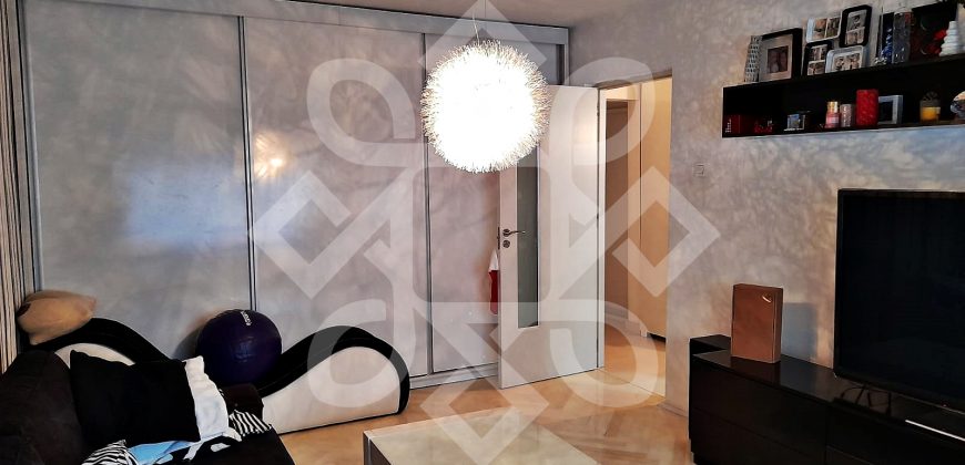 Apartament cu 4 camere de inchiriat in Rogerius
