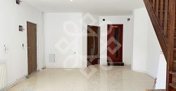 Apartament ultracentral cu 3 camere de vanzare in Oradea