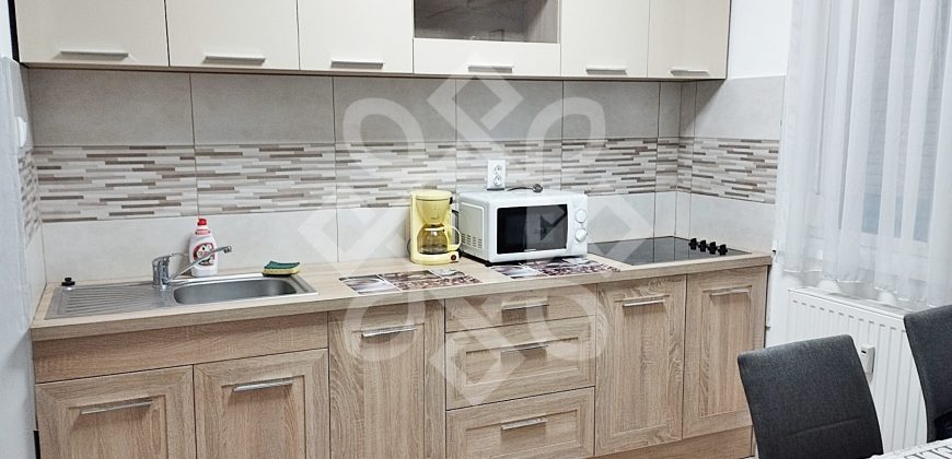 Apartament cu 3 camere de inchiriat, zona Prima Nufarul, Oradea