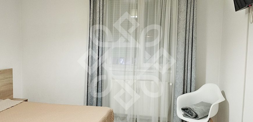 Apartament cu 3 camere de inchiriat, zona Prima Nufarul, Oradea