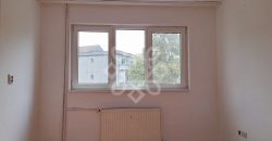 Apartament spatios cu 3 camere de vanzare, Lacul Rosu, Oradea