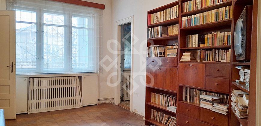 Apartament la casa cu 4 camere, ultracentral in Oradea