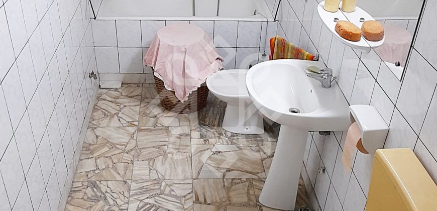 Apartament la casa cu 4 camere, ultracentral in Oradea