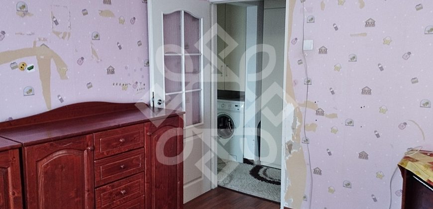 Apartament cu 3 camere, decomandat, zona Prima Shops, Oradea